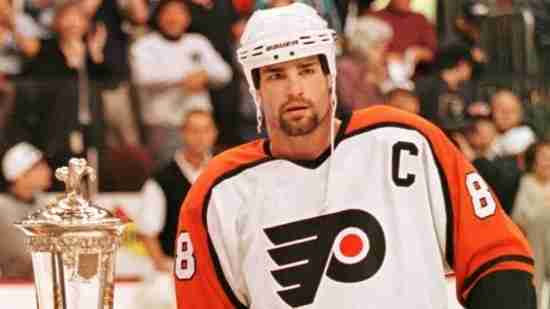 Eric Lindros headlines the Hockey Hall of Fame Class