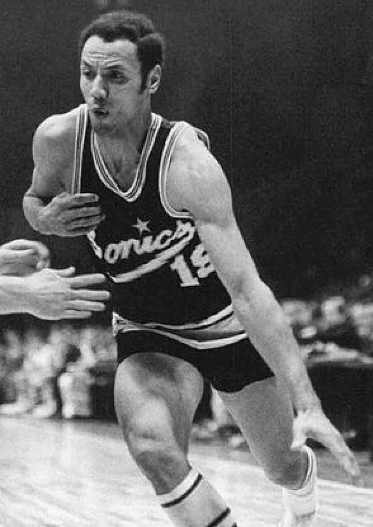 Not in Hall of Fame - 14. Lenny Wilkens